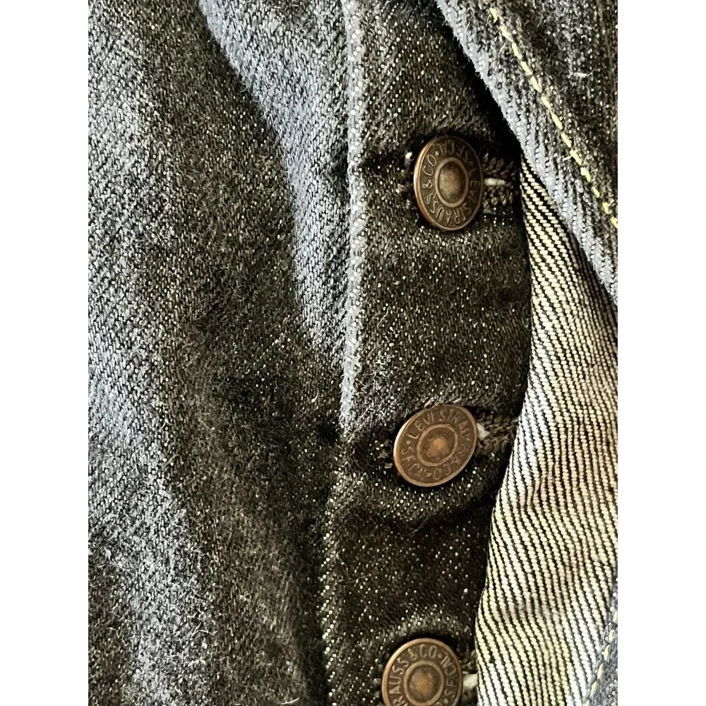 Levi's 501-0226 Jeans Black Stonewash Button Fly Straight Leg 40x32 actual:37x29